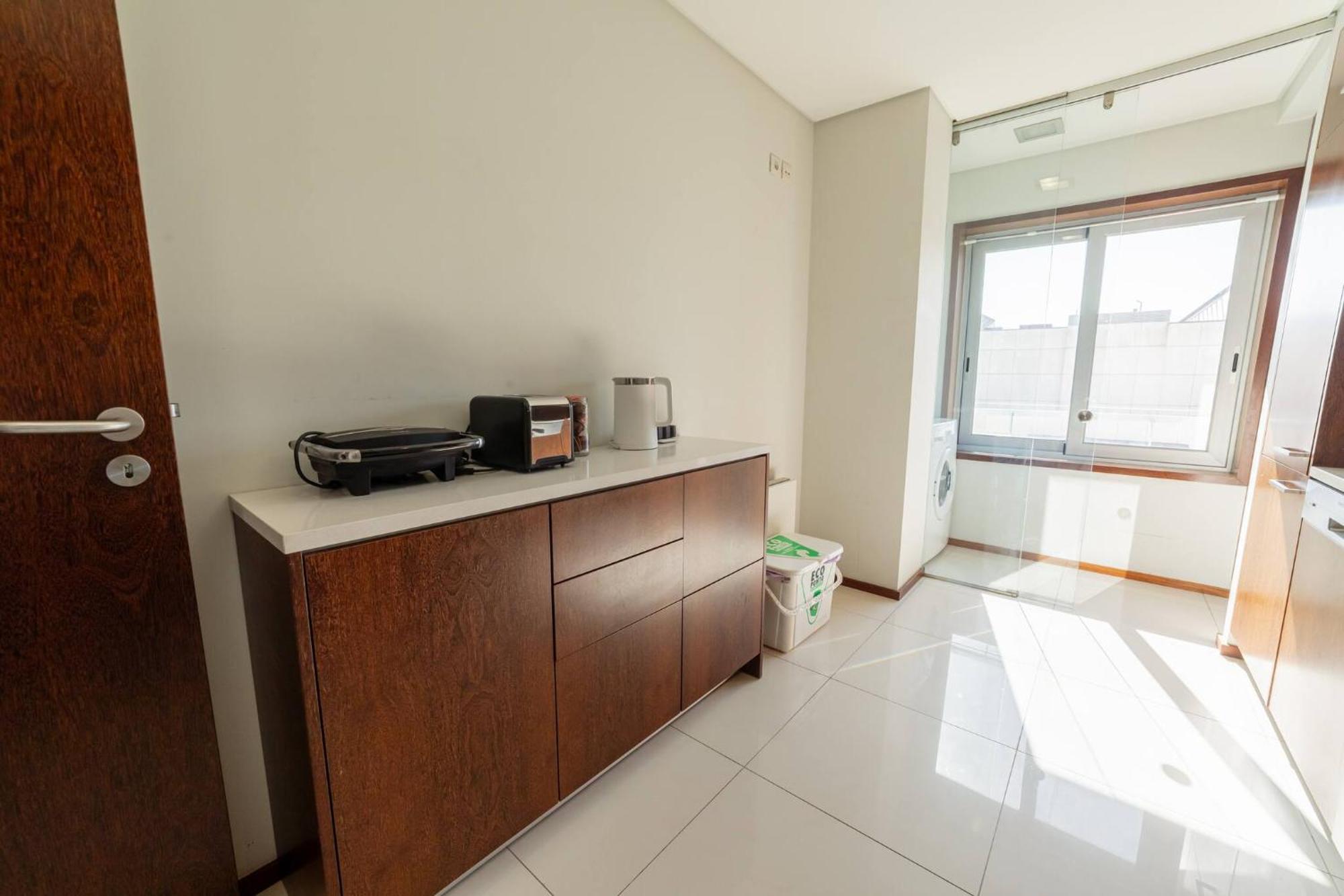 Modern Cedofeita By Hosty Apartment Porto Exterior photo